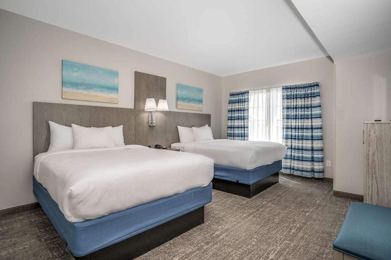 Lighthouse Suites - Best Western Signature Collection Емералд Айл Екстериор снимка